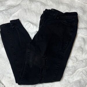 BAMBOO Women's Black Skinny Jeans